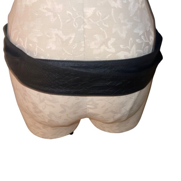 Womens Belt One Size Black Snake Embossed Leather OBI Casual - Picture 9 of 12